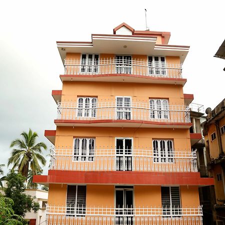 Oyo 9797 Hotel Vbee Plaza Thiruvananthapuram Eksteriør billede