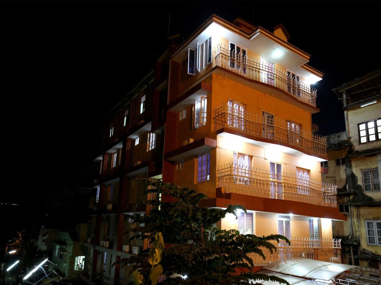 Oyo 9797 Hotel Vbee Plaza Thiruvananthapuram Eksteriør billede