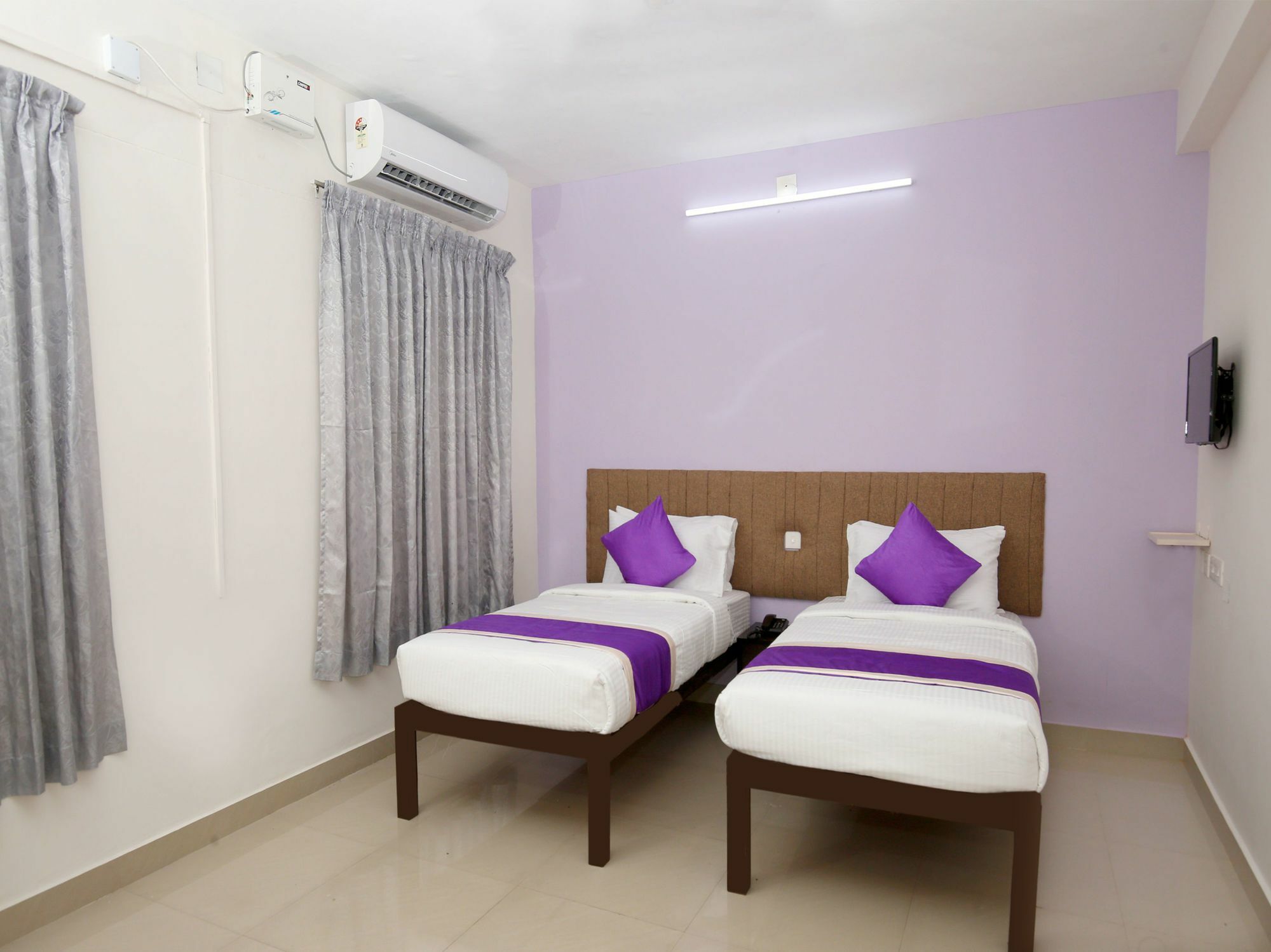 Oyo 9797 Hotel Vbee Plaza Thiruvananthapuram Eksteriør billede