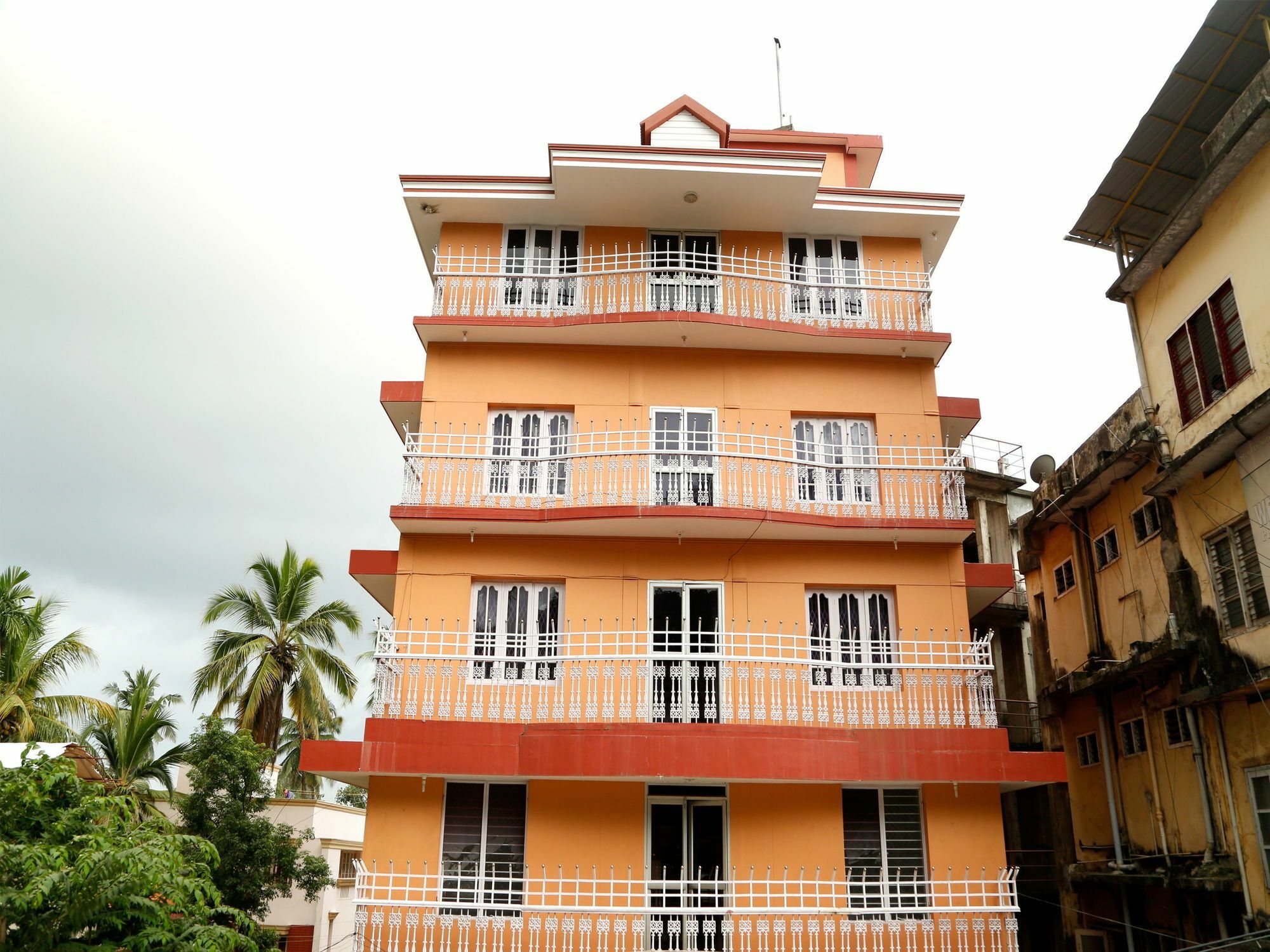 Oyo 9797 Hotel Vbee Plaza Thiruvananthapuram Eksteriør billede
